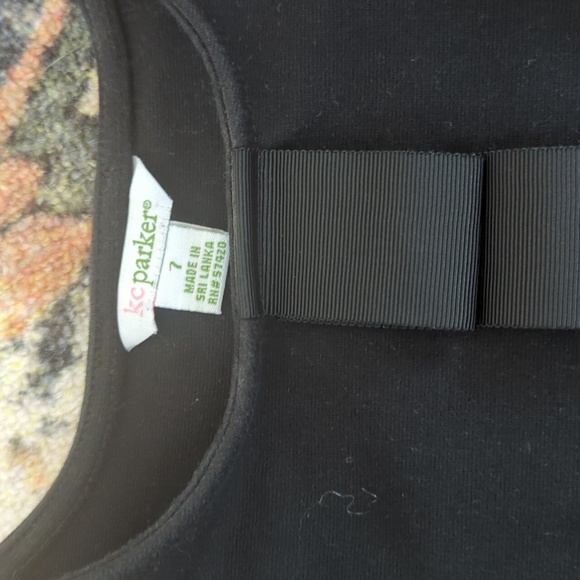 Girls black dress  🎉3 FOR $10🎉 - Picture 2 of 4